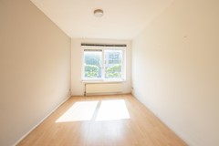 Aardbisschop Romerostraat 332  Utrecht 037.jpg